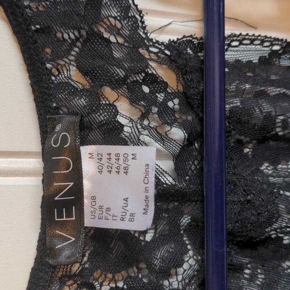 💥 gorgeous lace and cotton nightie from Venus - Picture 2 of 4